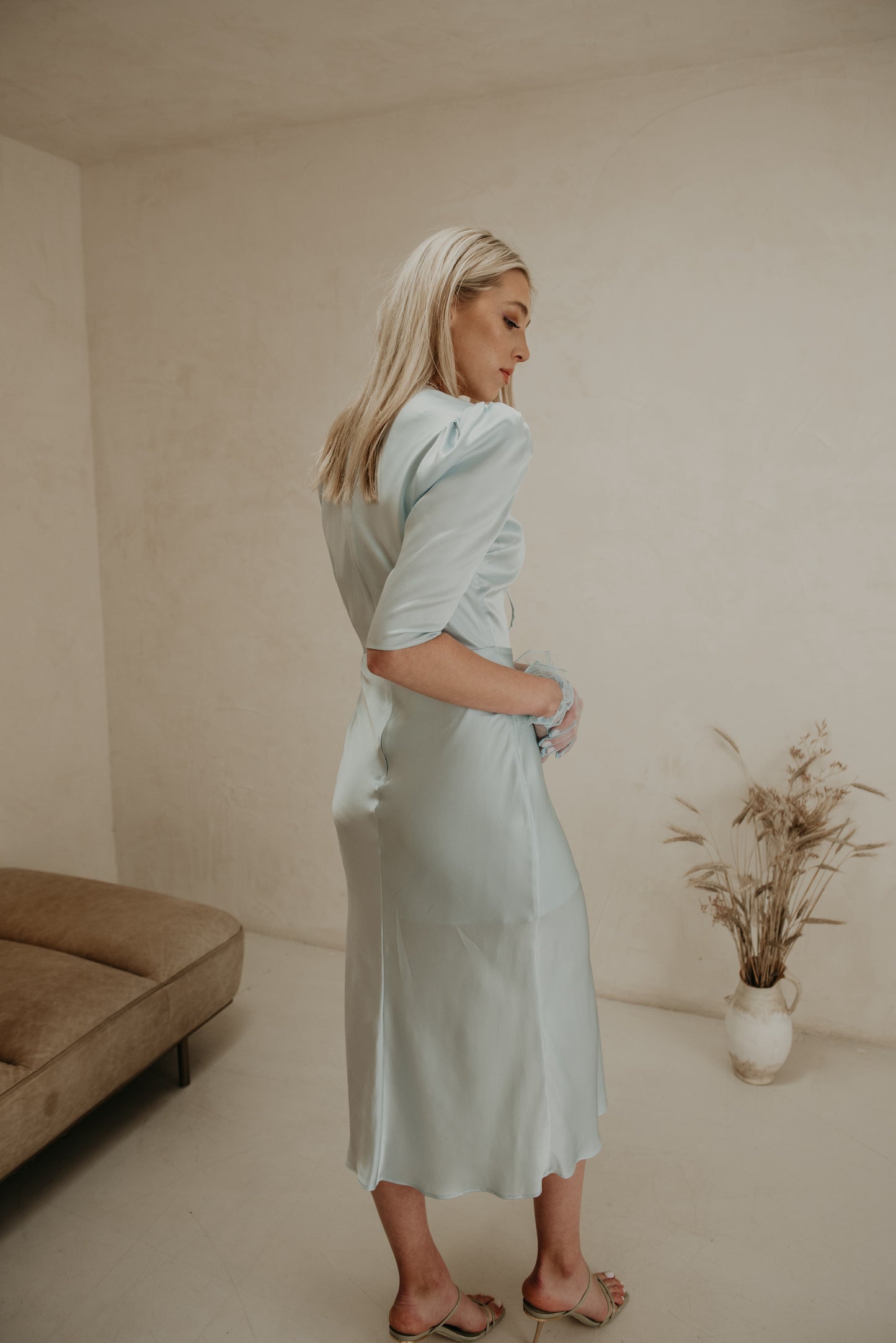 DAGMAR in light blue